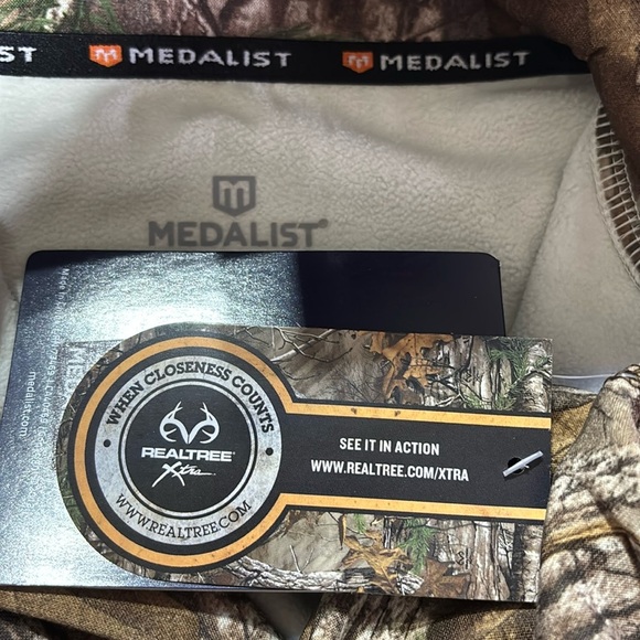 Realtree Medalist HuntGear Base Layer,Heatlock fleece,level 3,ZEOMAX, thermal - Picture 7 of 11